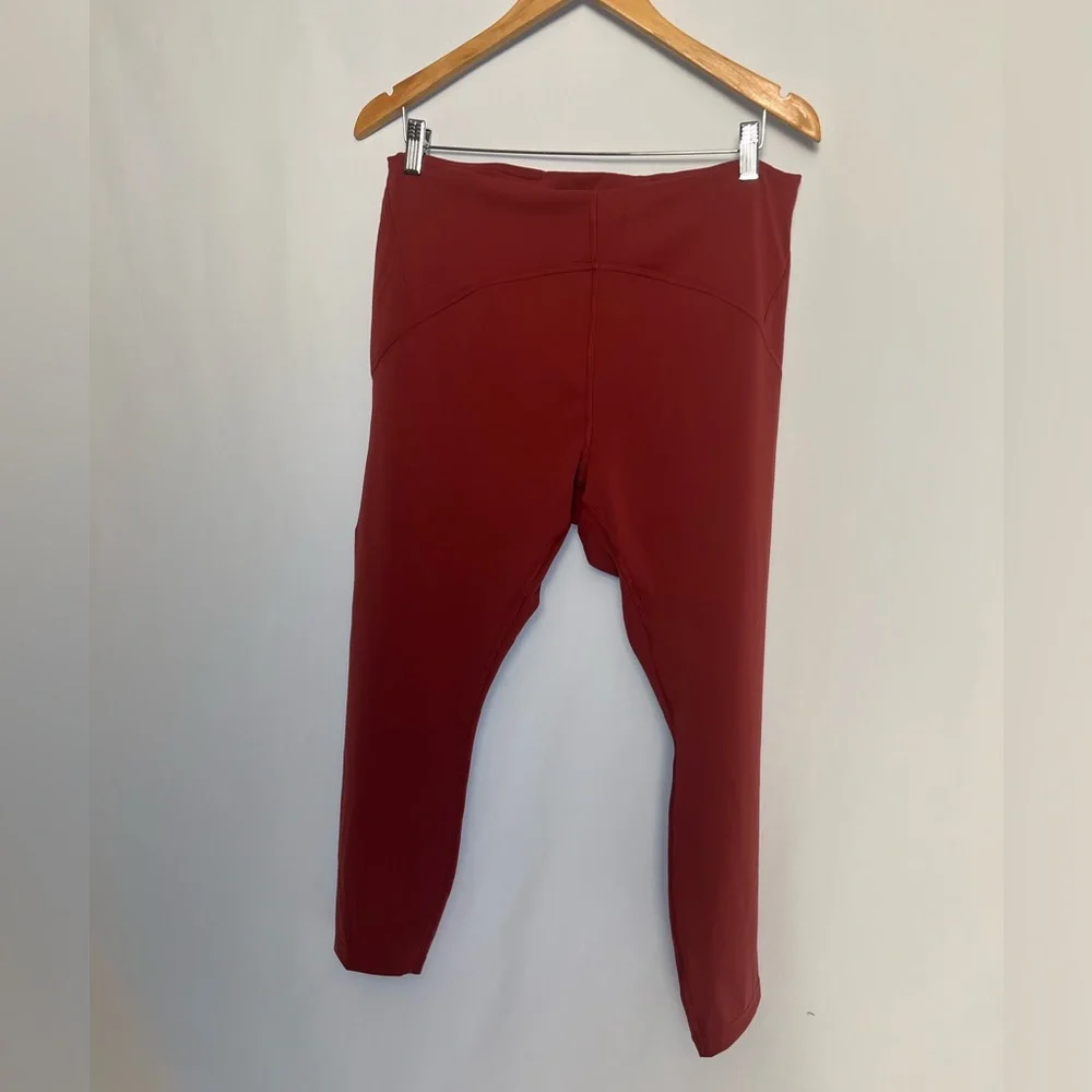 NWOT / Lululemon InStill High-Rise Tight 25" - Picture 5 of 8